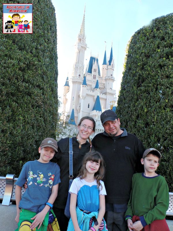 Disney's magic kingdom find great spots for pictures